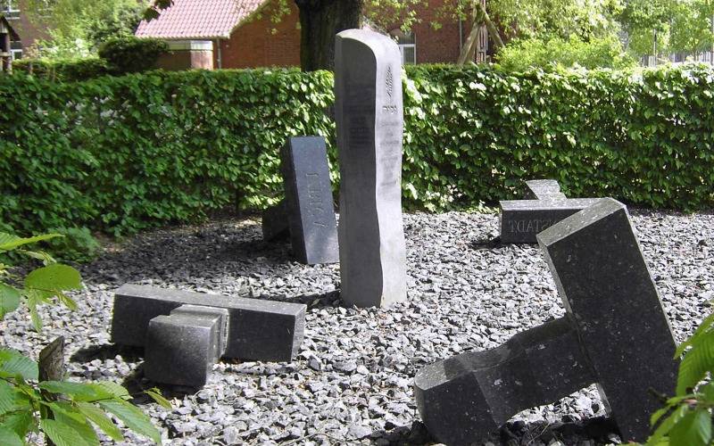 Jüdisches Mahnmal in Meerbusch-Lank