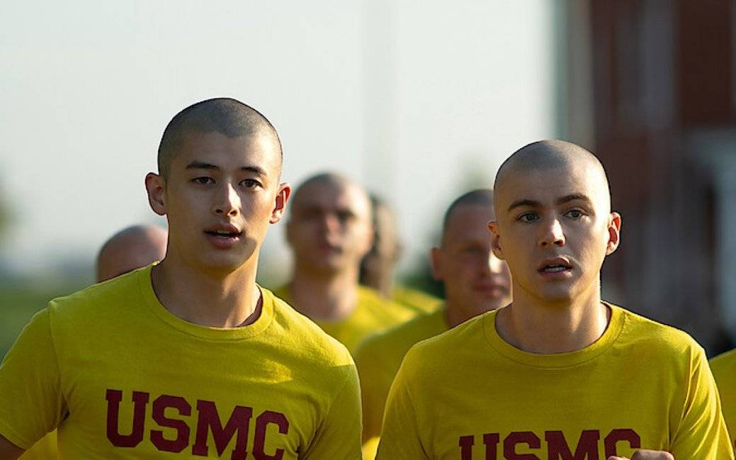 Cameron kann nur auf seinen Kumpel Ray bauen.