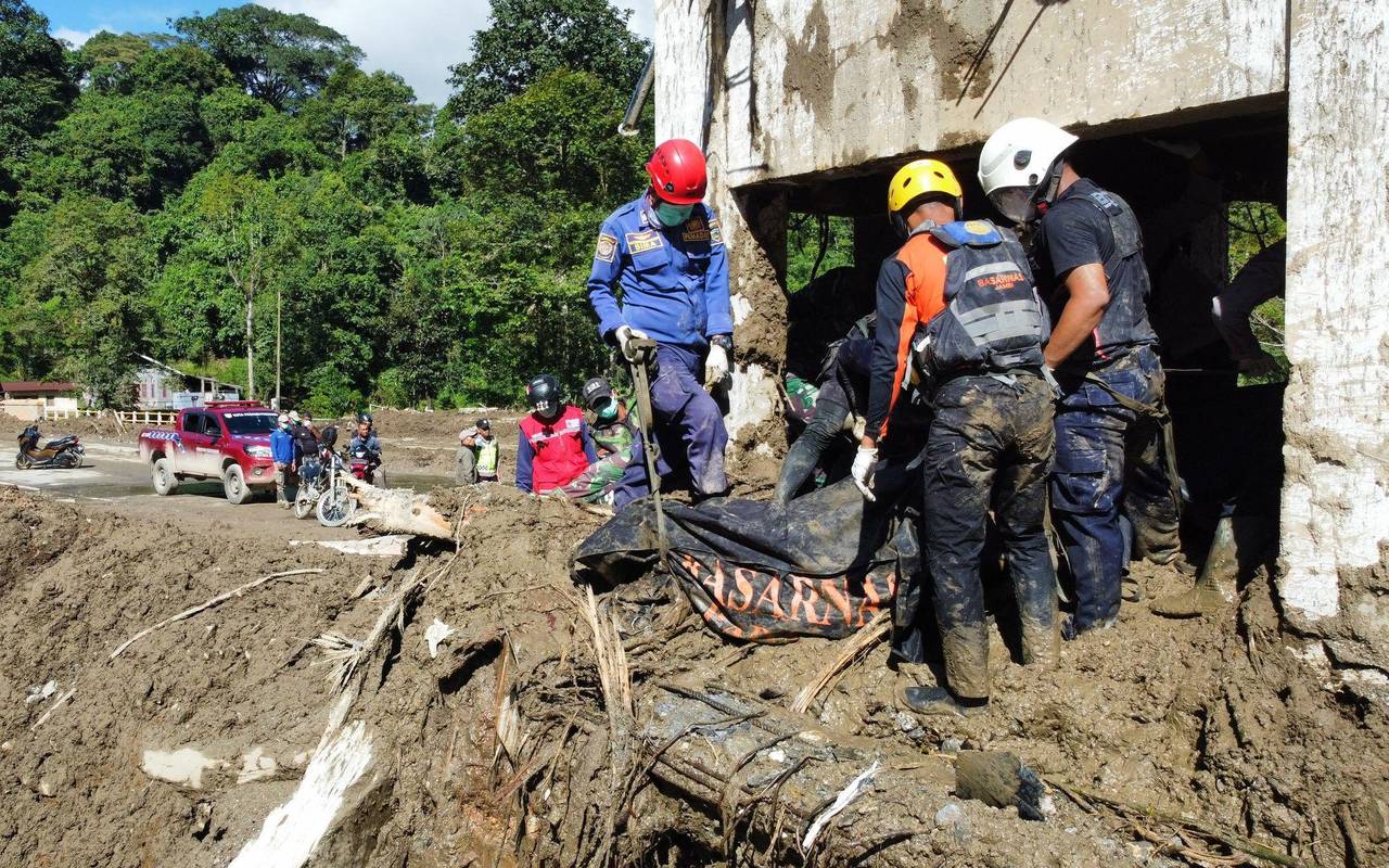 Überschwemmungen in Indonesien