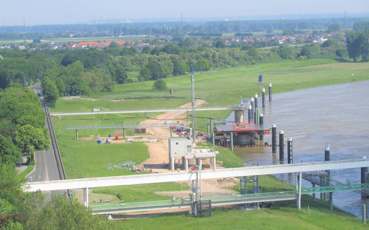 Neue Tankerbrücke von Ineos