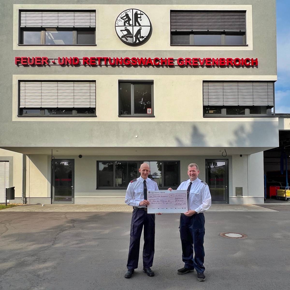 Feuerwehr Grevenbroich sammelt Spenden für Ratinger Kollegen - NE-WS 89.4