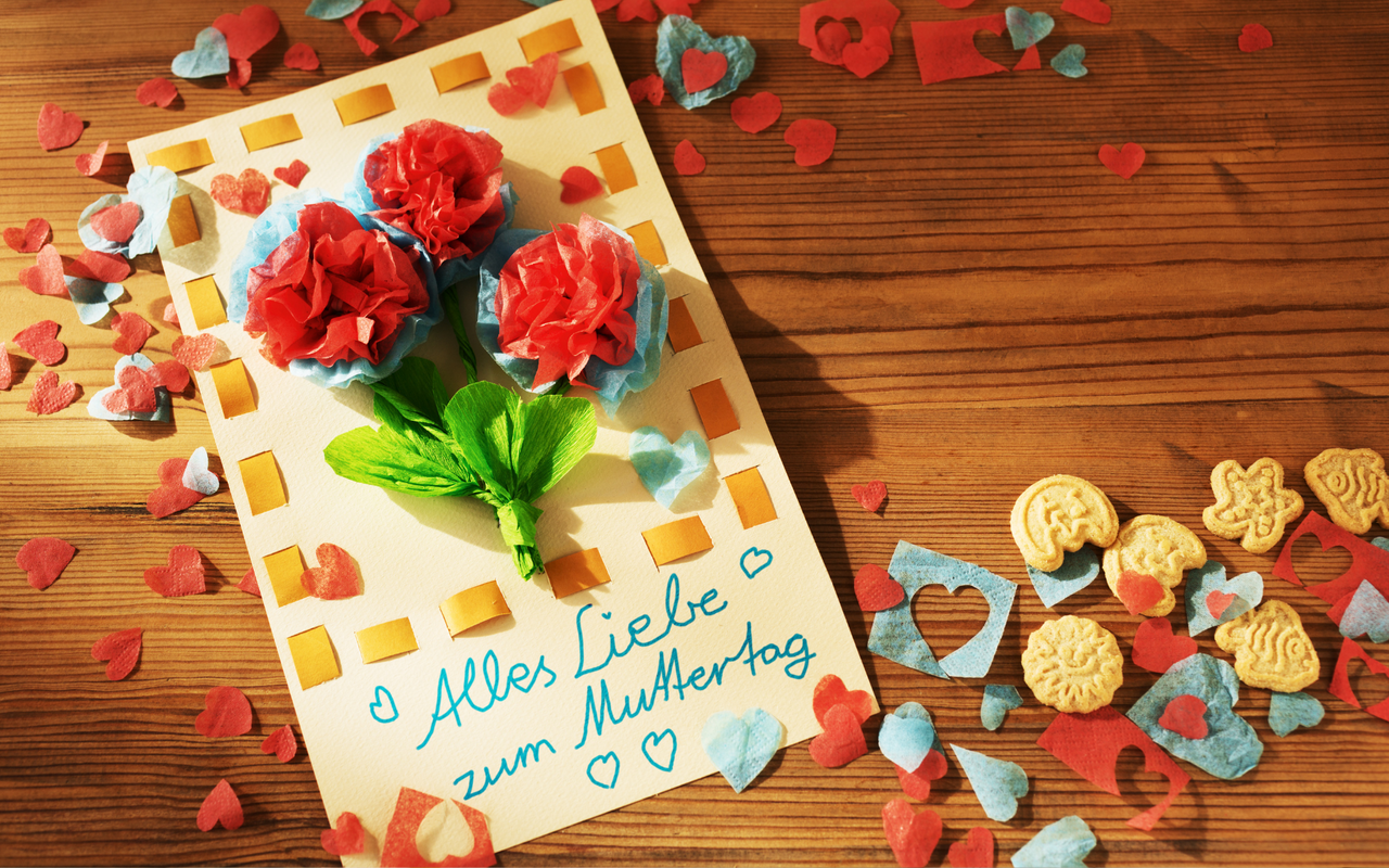 Geschenke zum Muttertag: eine selbstgebastelte Karte