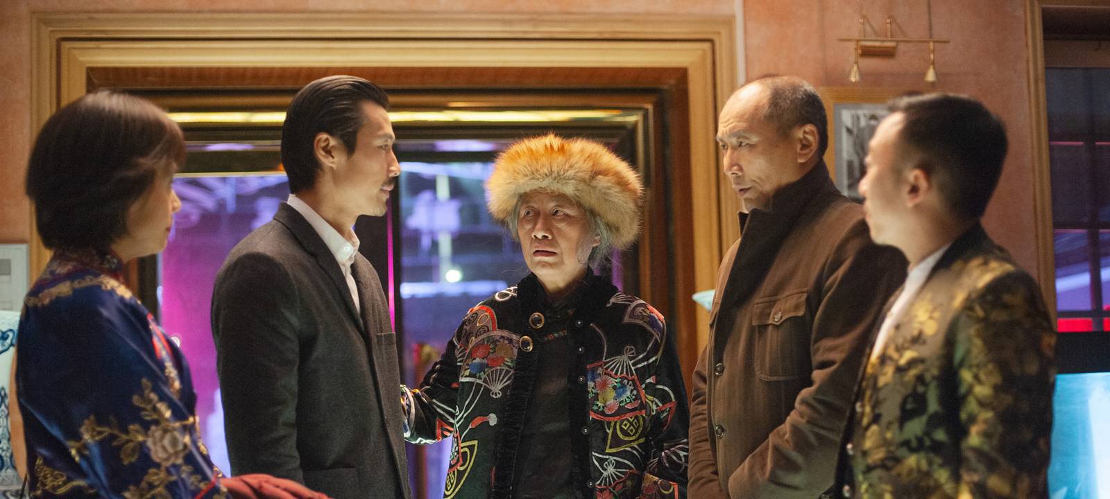 François versucht die Familie wieder zusammenzuführen.