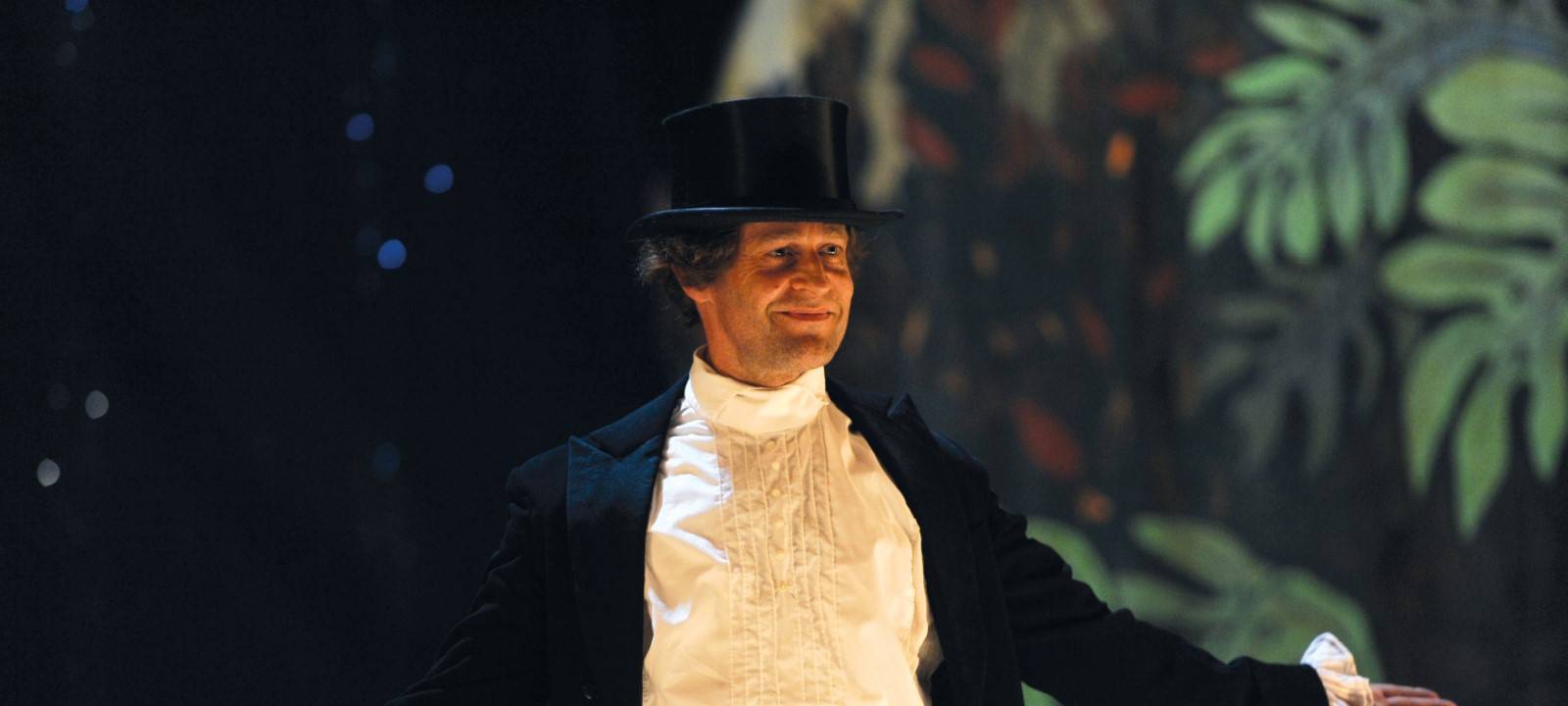 Regisseur Robert Wilhelms sieht sein Theater in Gefahr.