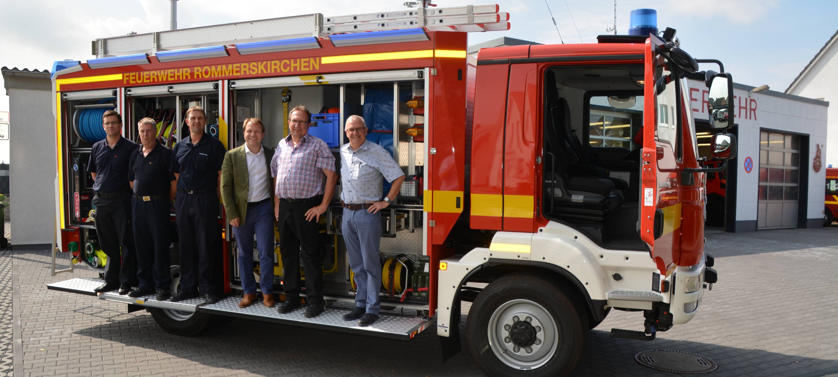 Neues Löschfahrzeug für die Feuerwehr Rommerskirchen
