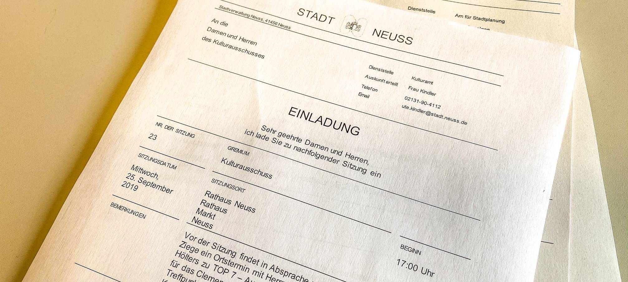 Symbolbild Ausschuss-Unterlagen Neuss