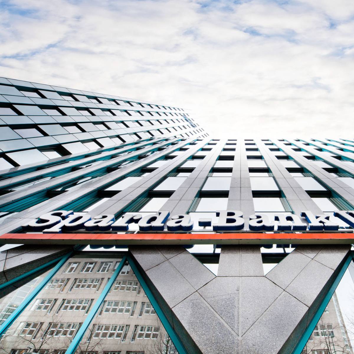 SpardaBank schließt Filialen NEWS 89.4