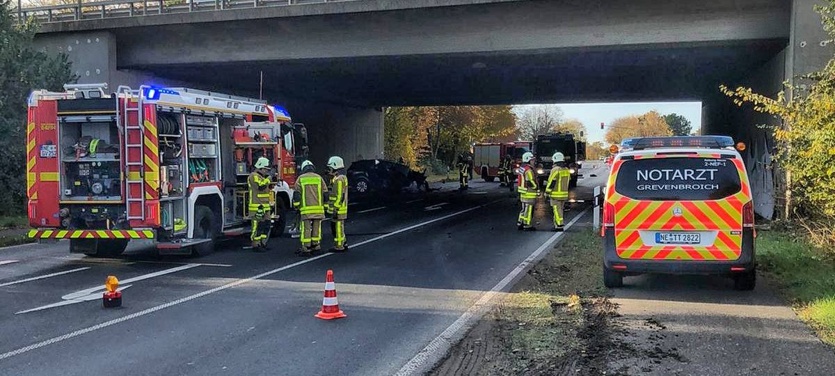 Schwerer Verkehrsunfall in Grevenbroich