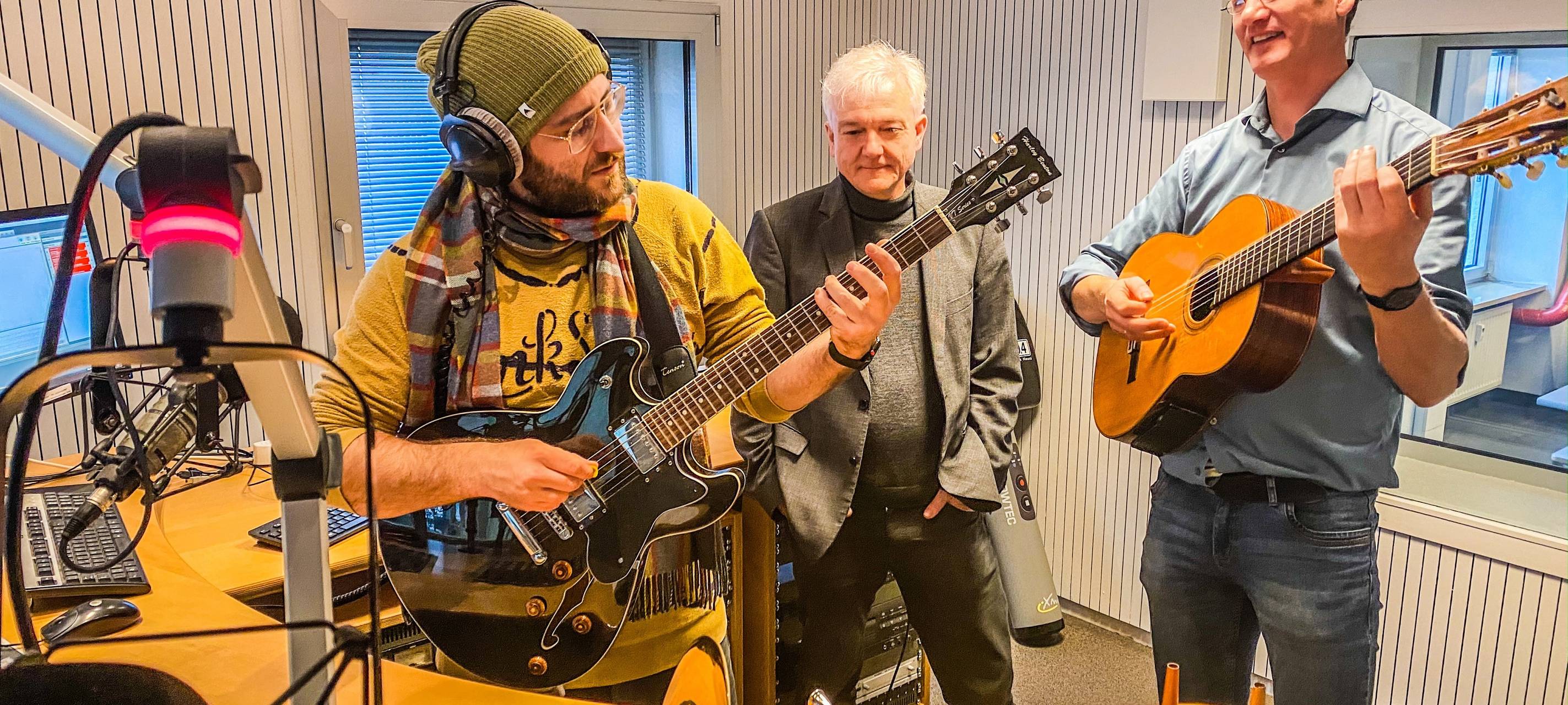 Timo lernt mit der Kreis-Musikschule