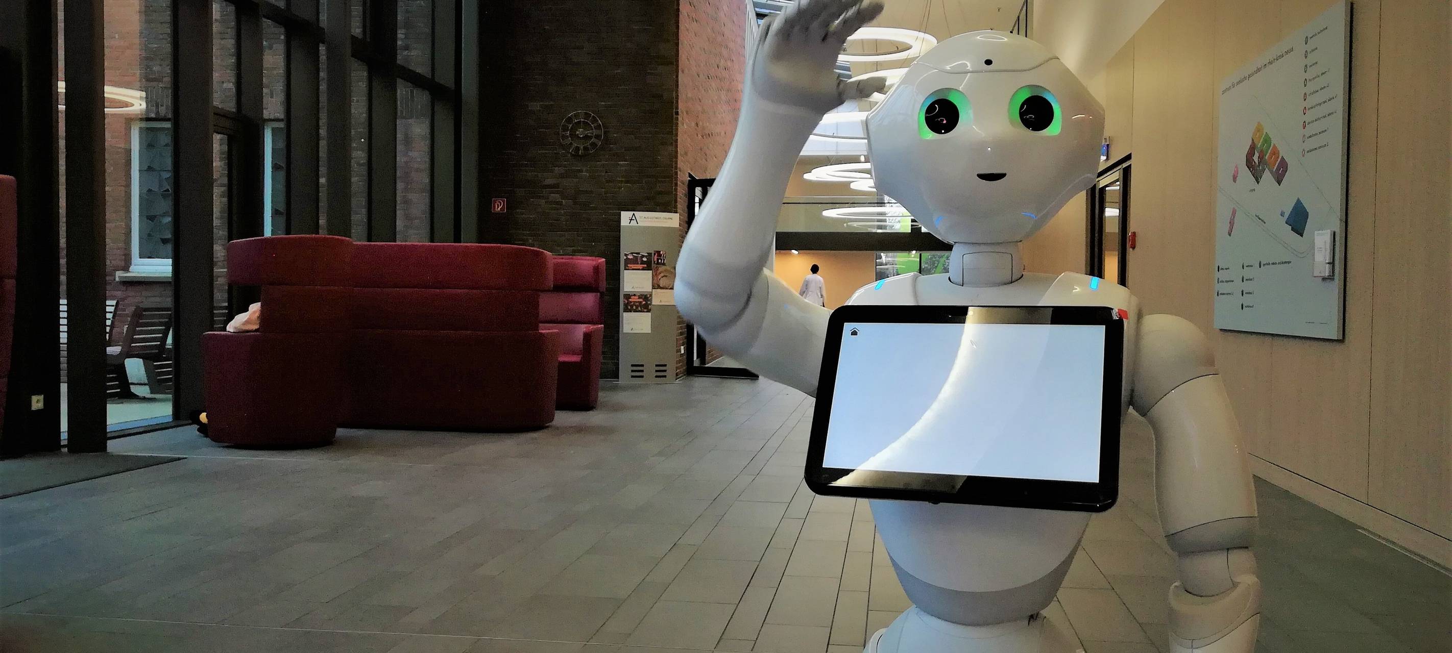 Pepper - Der Pflege-Roboter im Neusser Alexius