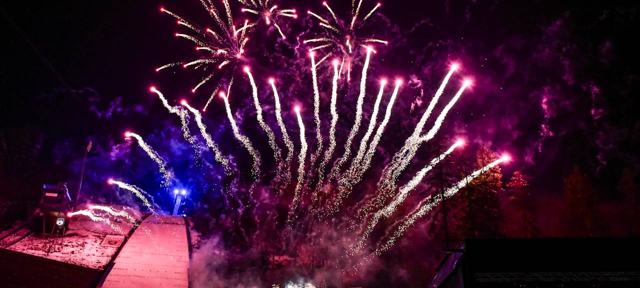 YouNotUs live in Willingen