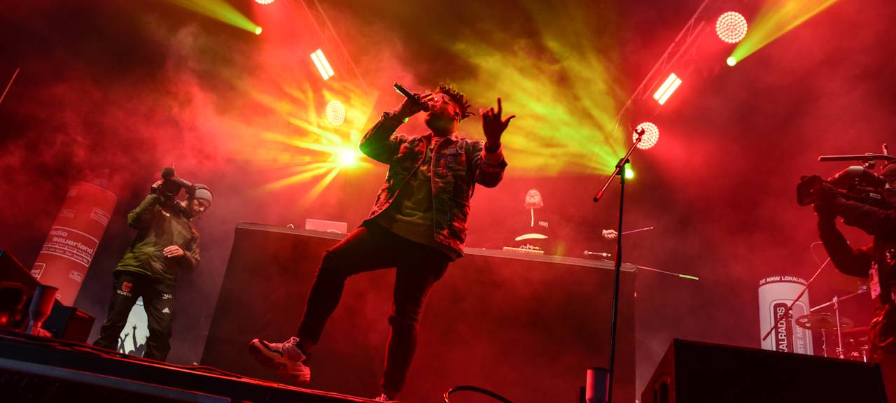 YouNotUs live in Willingen