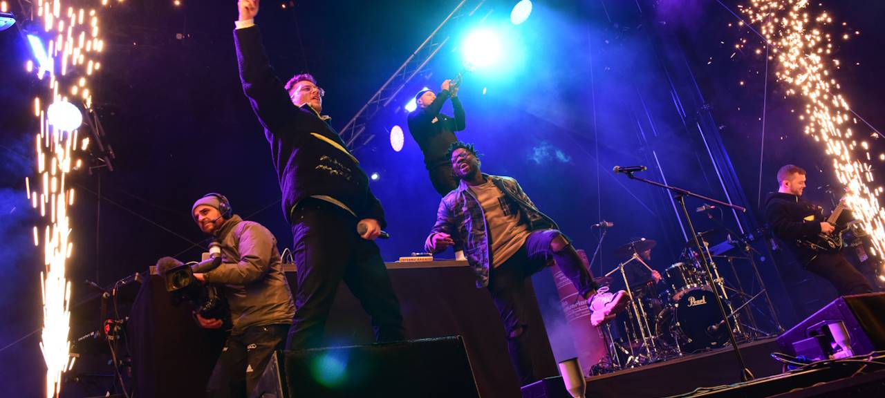 YouNotUs live in Willingen