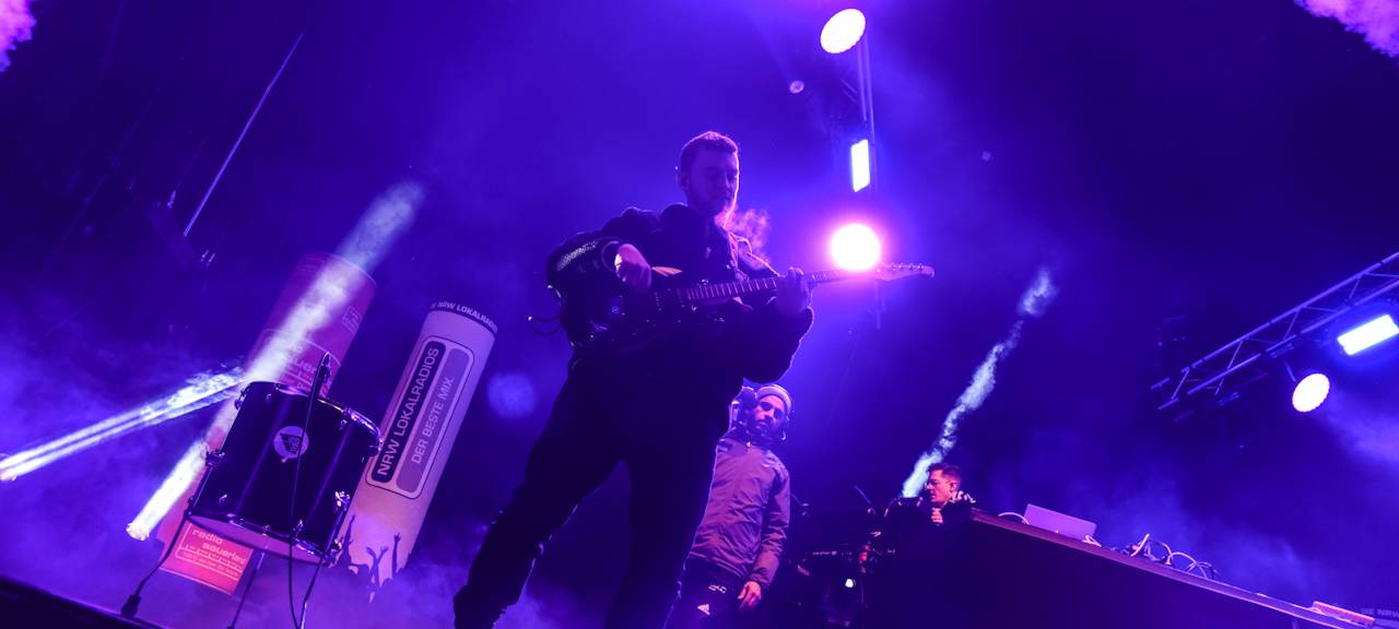 YouNotUs live in Willingen