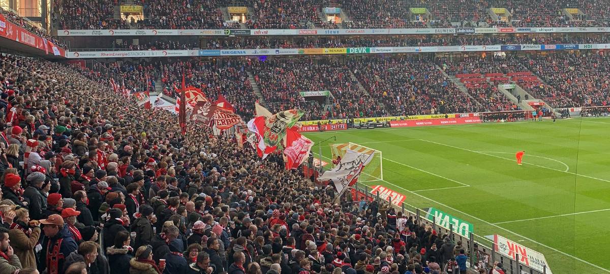 Neuss: Streit um Grabstein für Köln-Fan