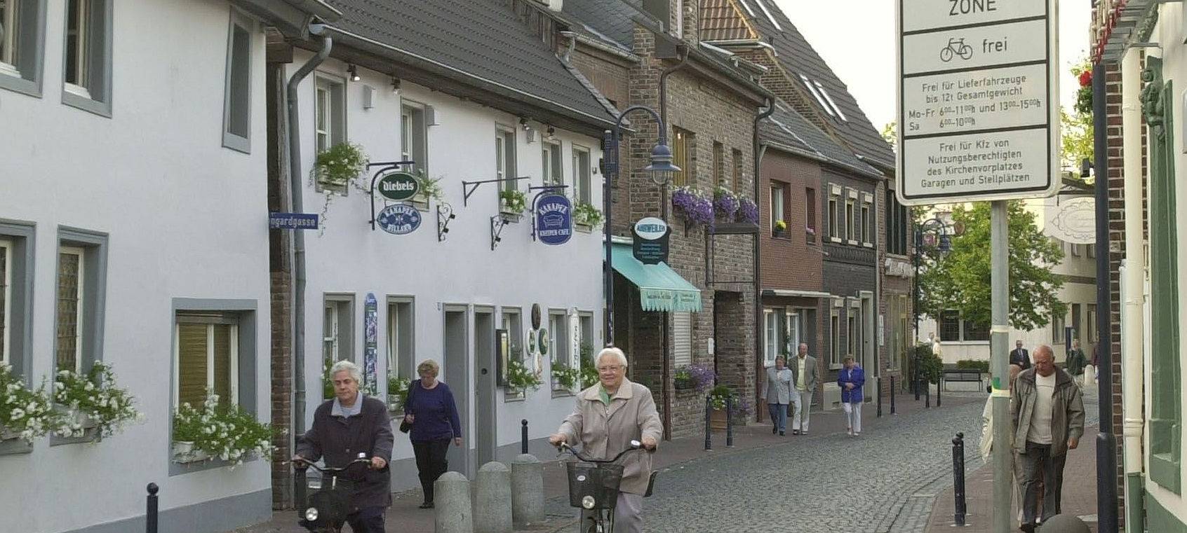 Fußgängerzone in Meerbusch-Osterath