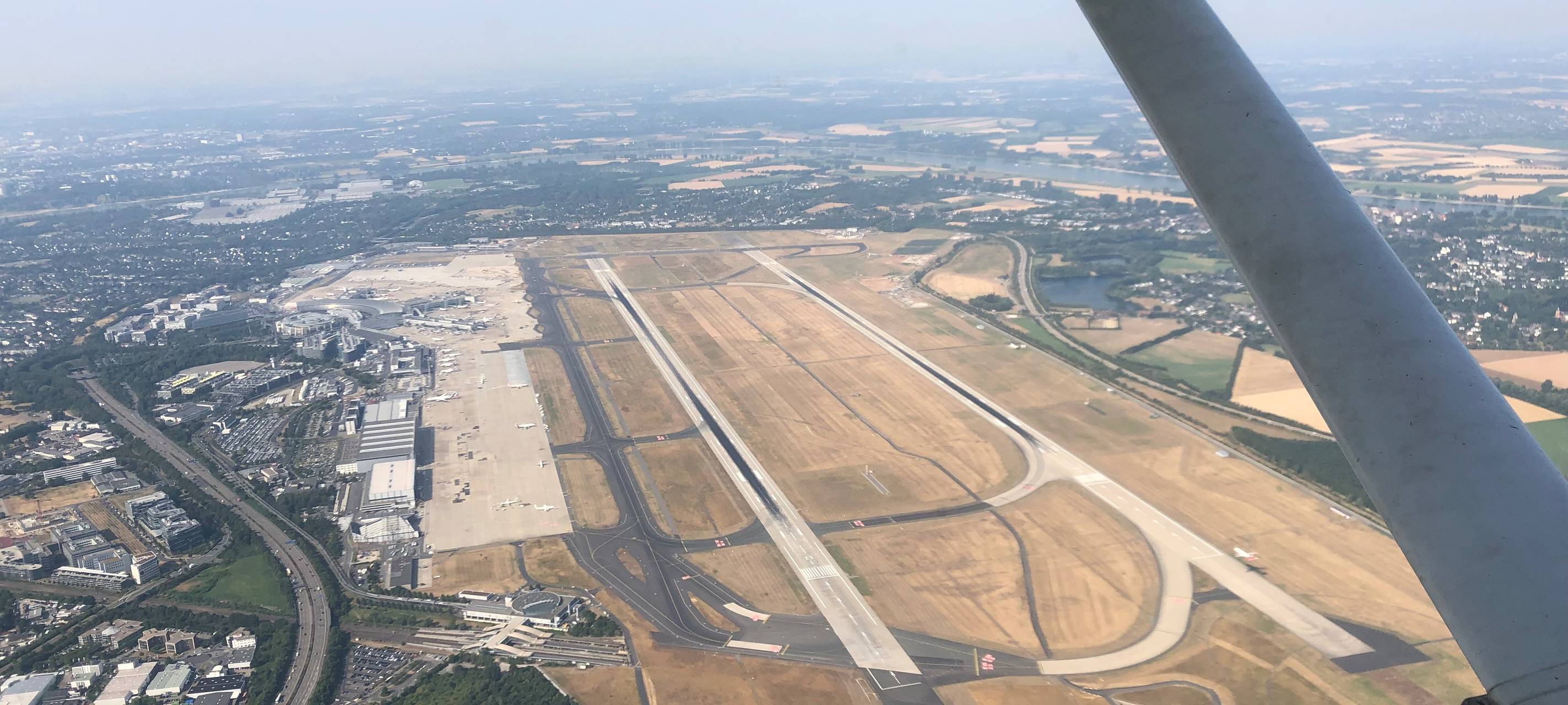 Kaarster mit Online-Petition für den Flughafen