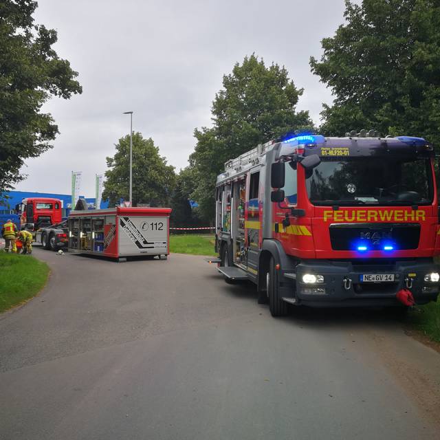 Ab Sommer Soll Es Eine Liegewiese Im Schlossbad Geben Ne Ws 4