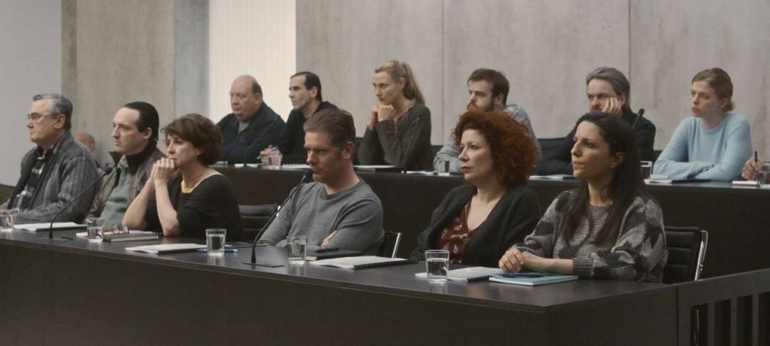 Die 12 Geschworenen im Einsatz.