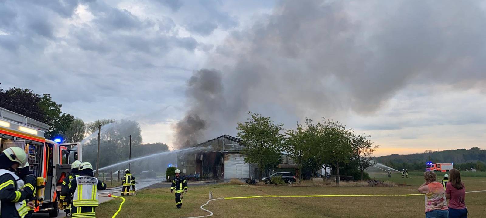 Lagerhalle in Kaarst-Vorst ausgebrannt