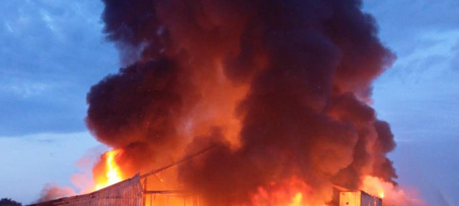 Lagerhalle in Kaarst-Vorst ausgebrannt