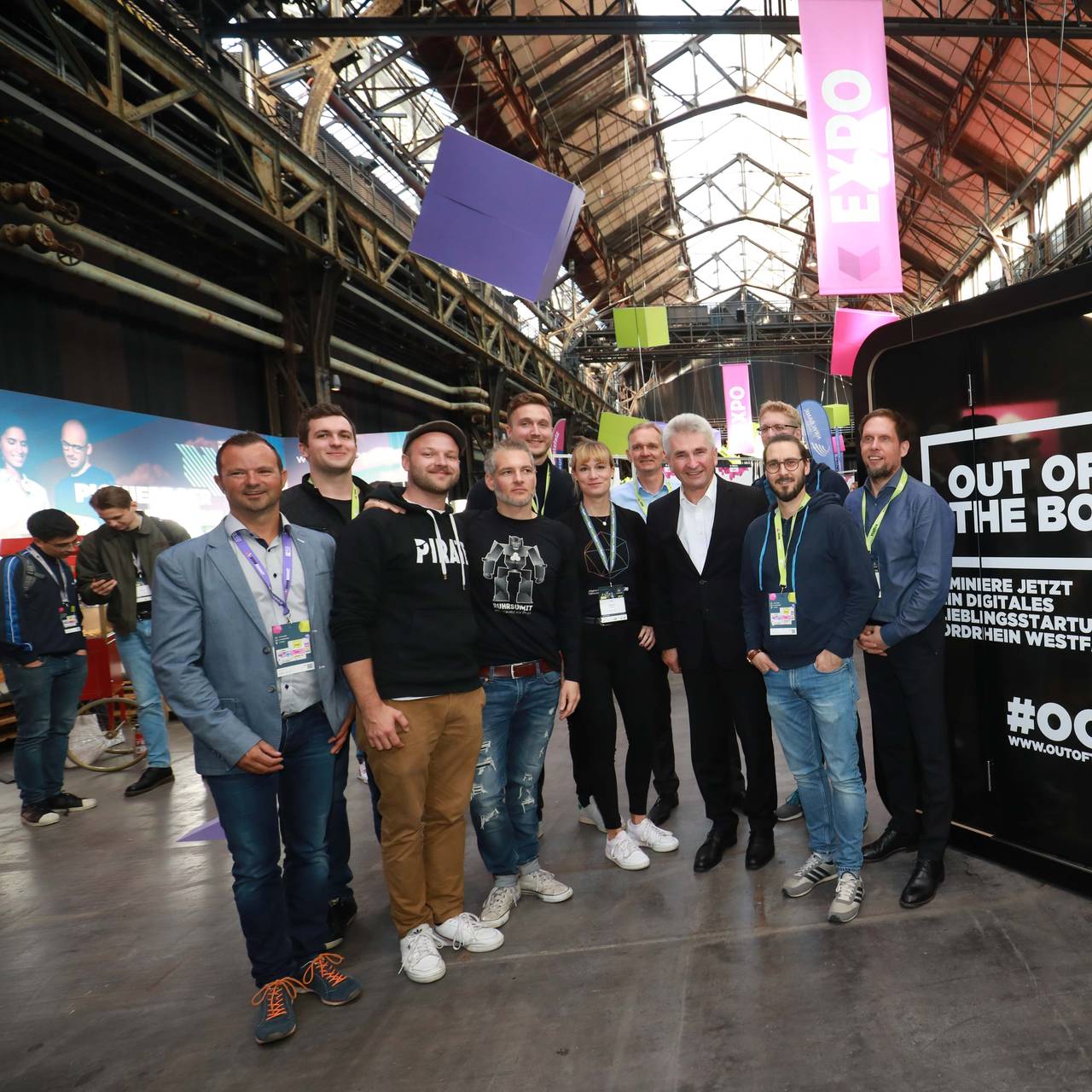 NRW-Wirtschaftsminister Pinkwart mit allen Kandidaten