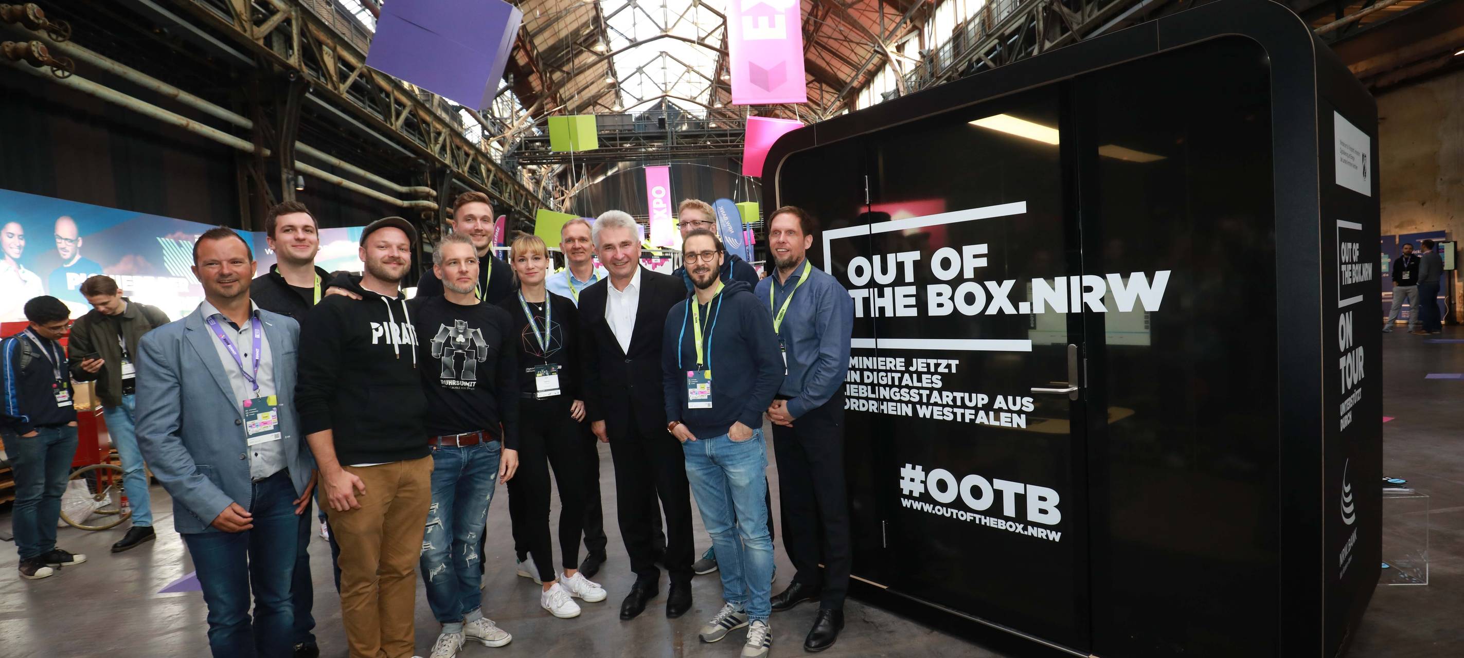 NRW-Wirtschaftsminister Pinkwart mit allen Kandidaten