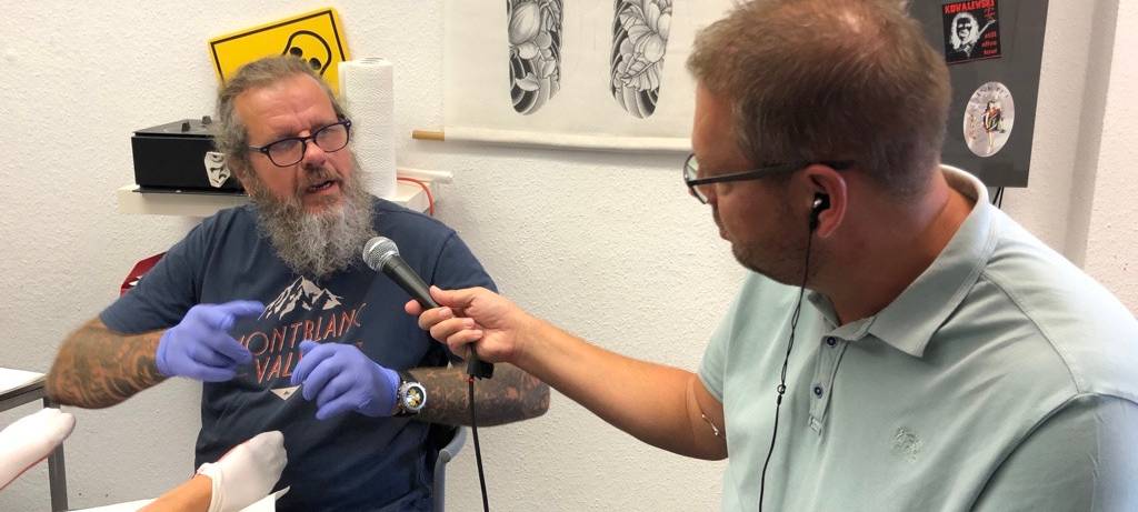 Detlef Kowalewski mit NE-WS 89.4 Reporter Marc Pesch