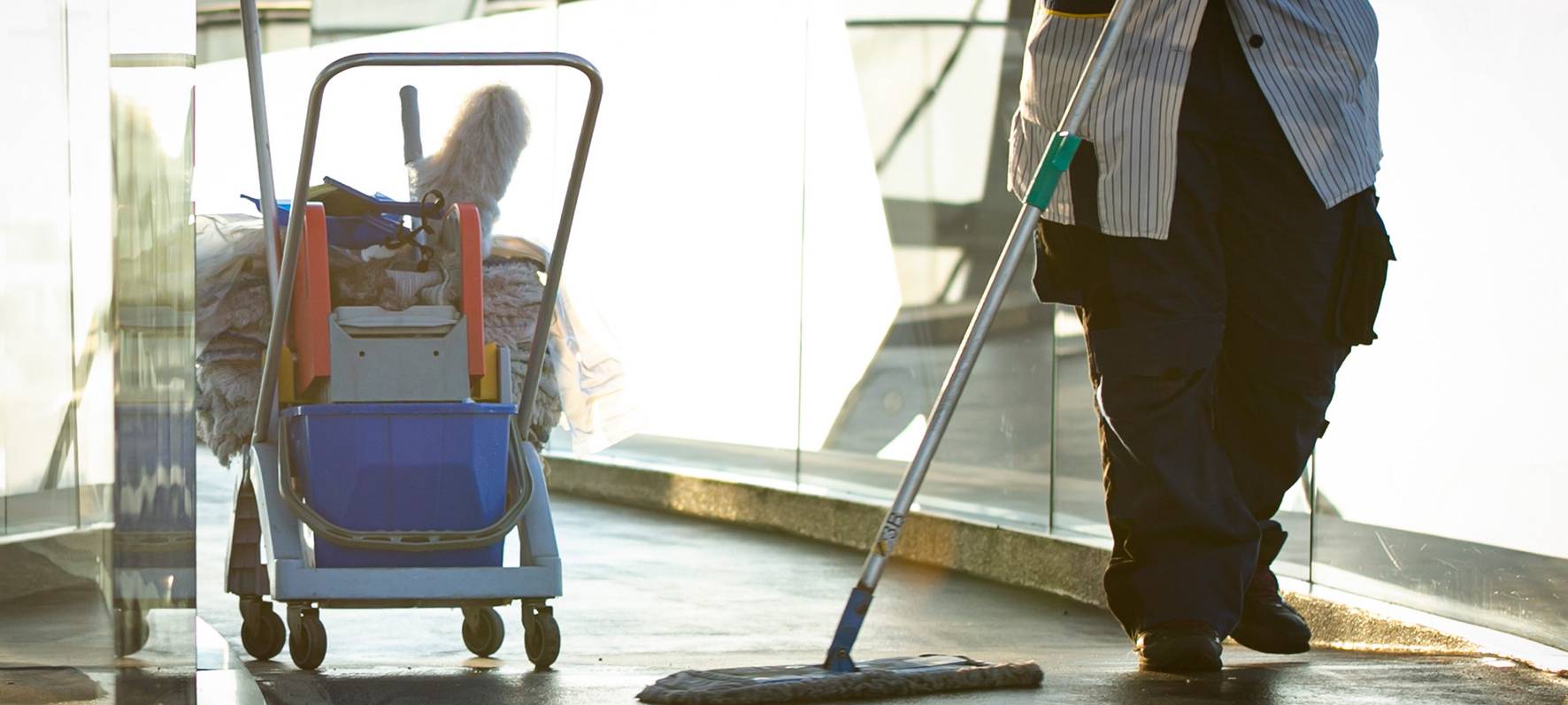 Gebäudereiniger im Rhein-Kreis Neuss hoffen auf mehr Geld