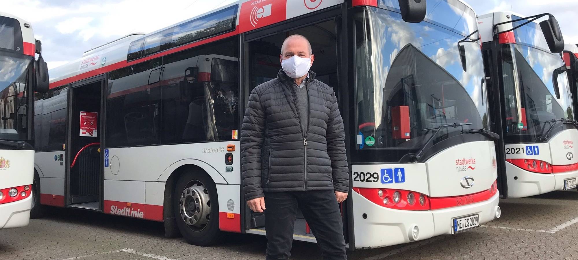 SWN machen auf Maskenpflicht an Haltestellen aufmerksam