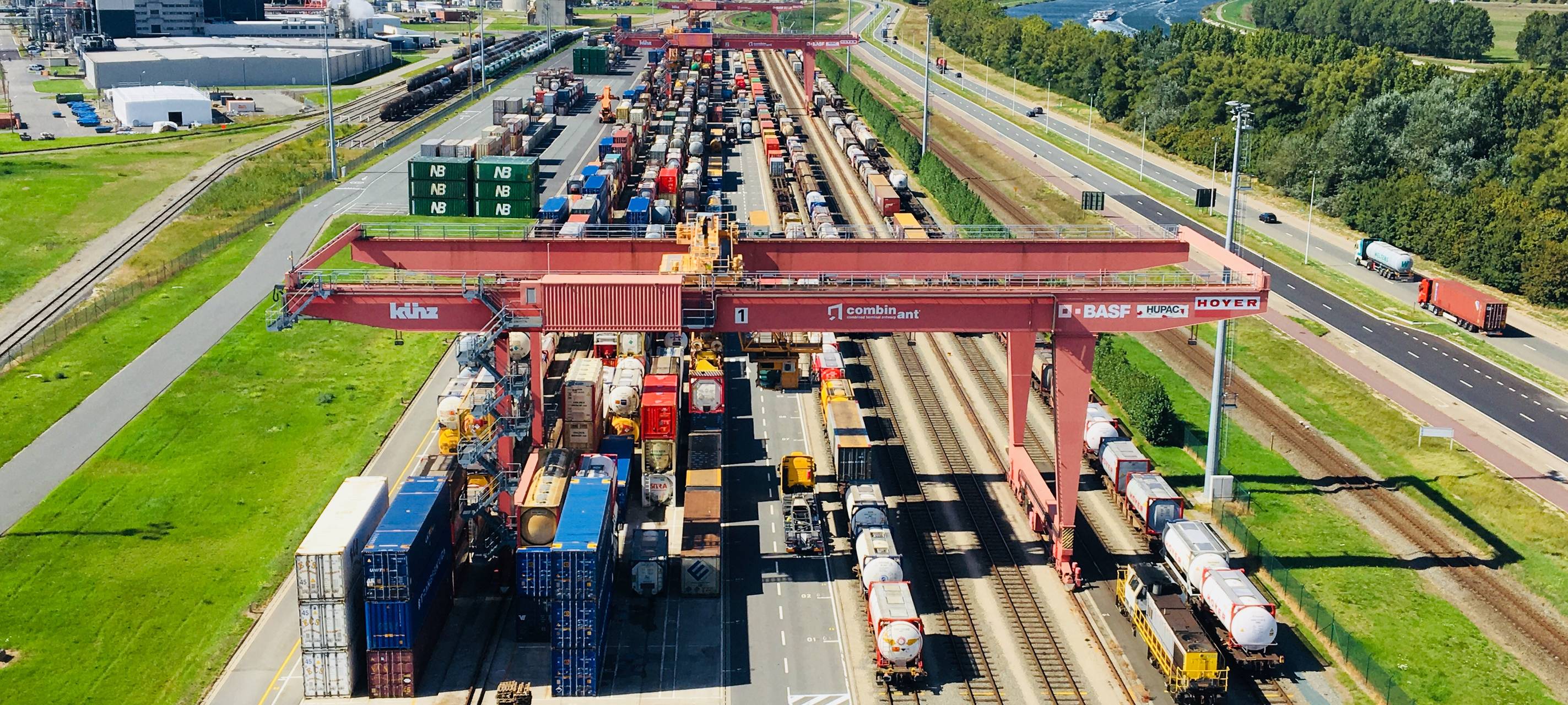 Güterzüge vom Antwerpener Hafen bis nach Neuss