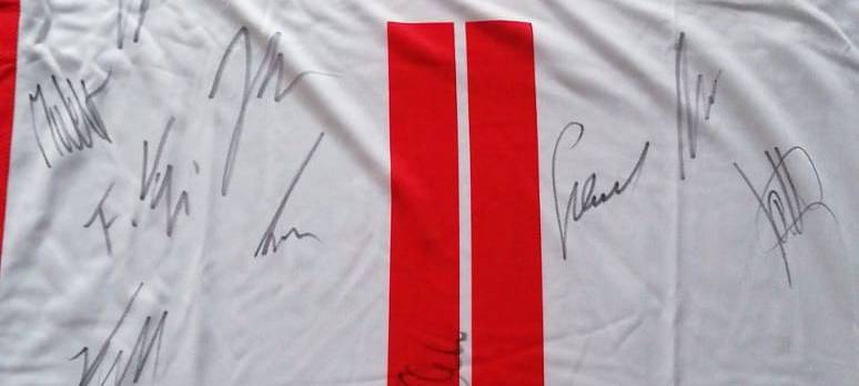 Signiertes Trikot vom 1. FC Köln