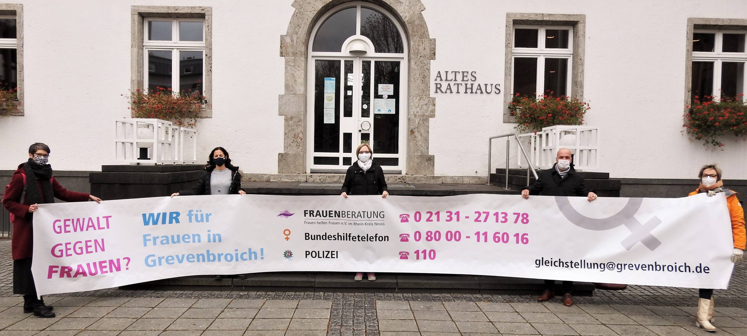 Rhein-Kreis Neuss: Aufmerksamkeit für Gewalt gegen Frauen