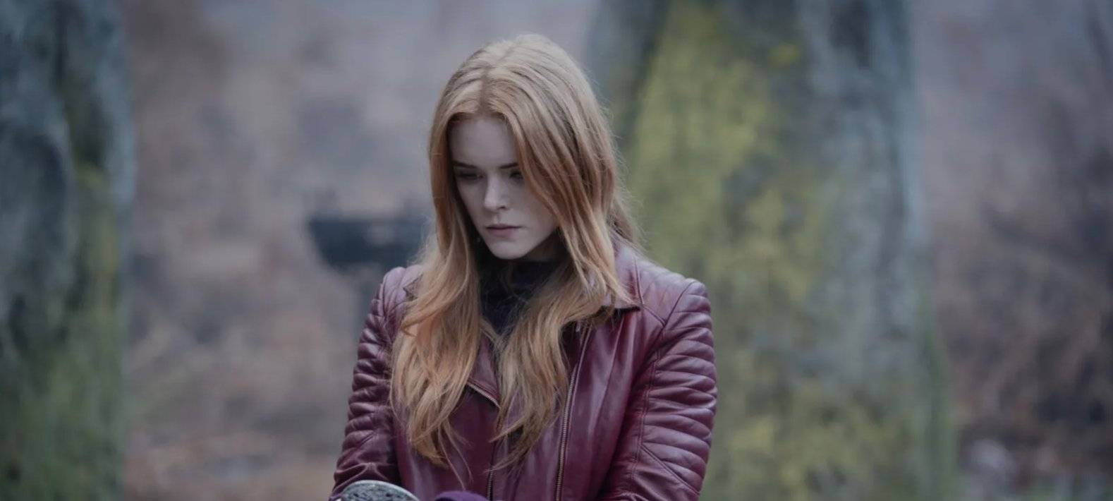 Bloom macht Bekanntschaft mit ihren Fähigkeiten.