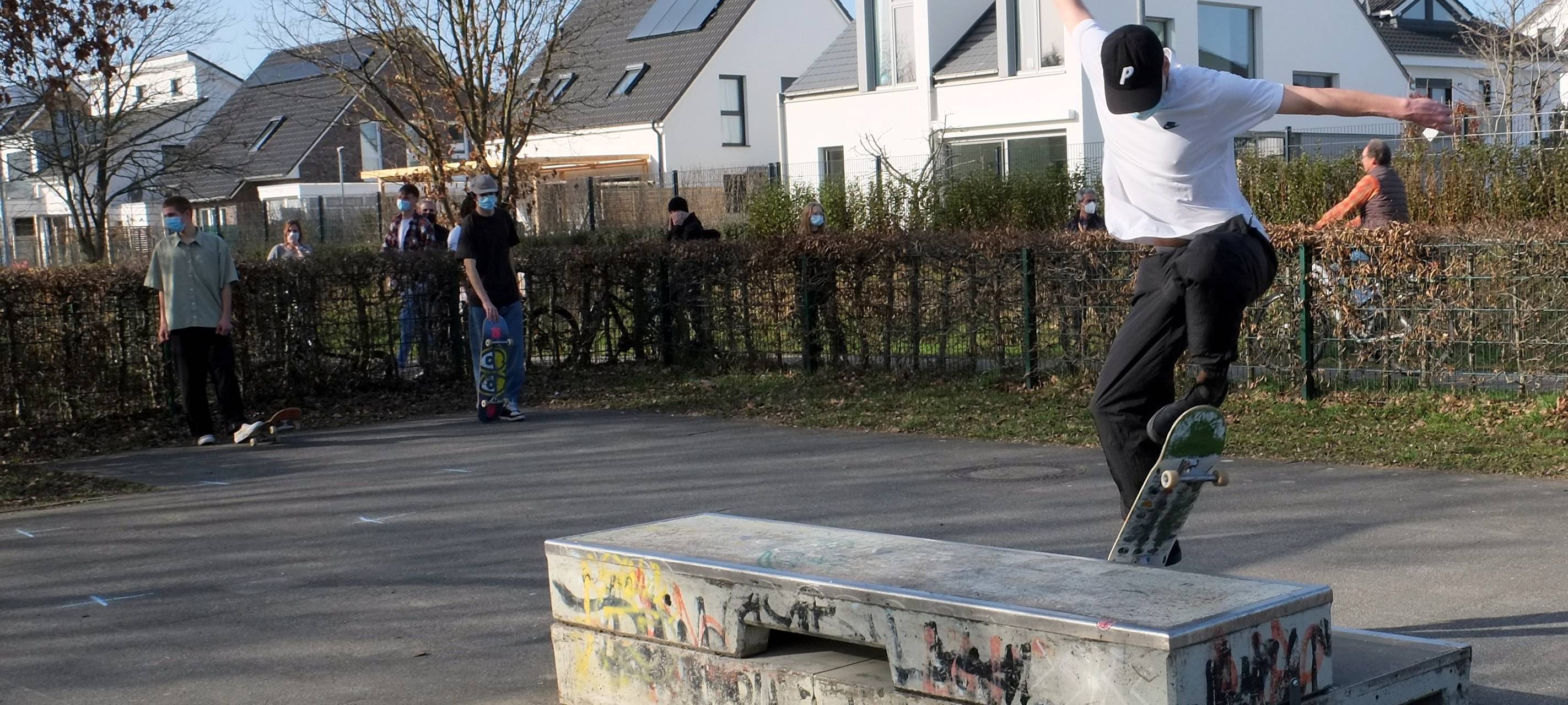 Korschenbroicher streiten sich um Skateranlage