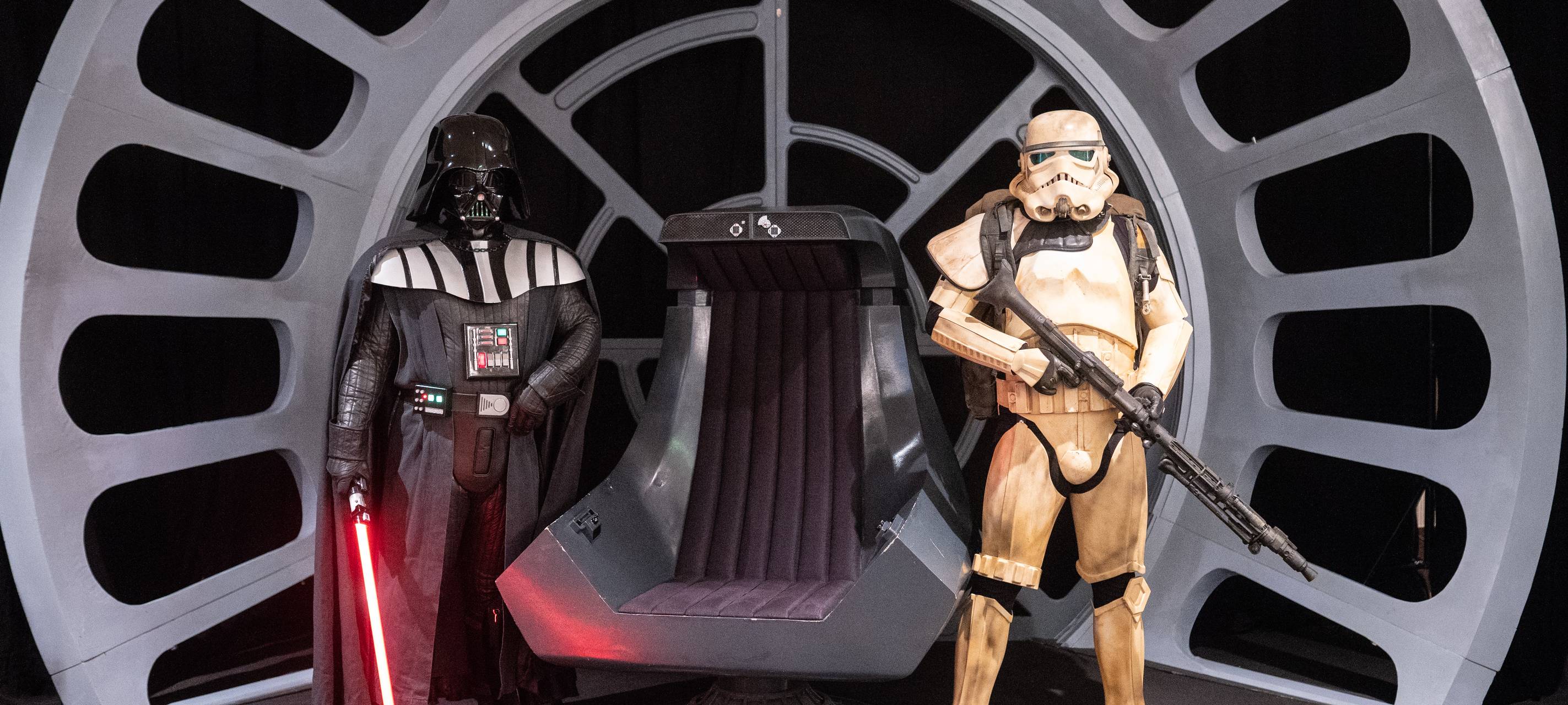 Fantasy, Comic, Club: Kulissen und Kostüme aus Grevenbroich