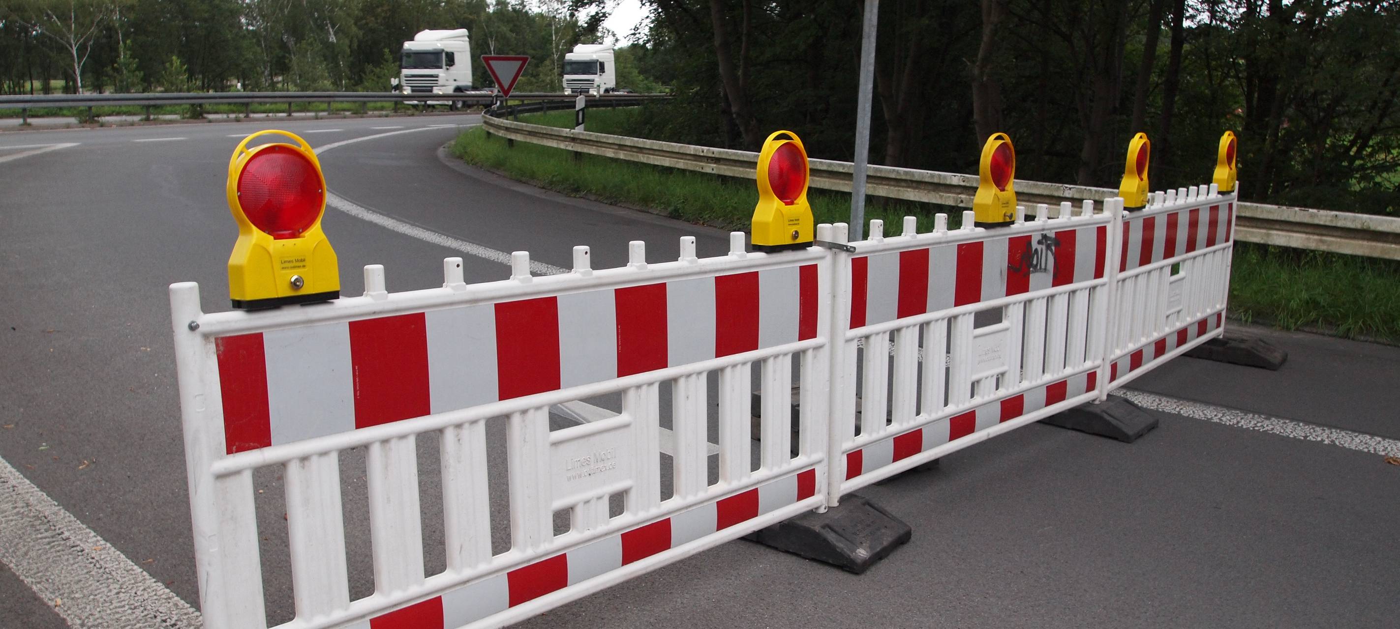 A 57: Kreuz Köln-Nord dicht
