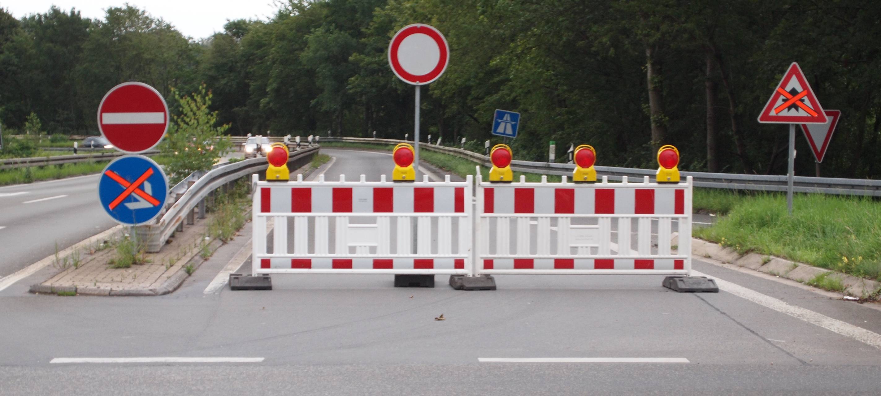 A57 Anschlussstelle Kaarst-Nord gesperrt
