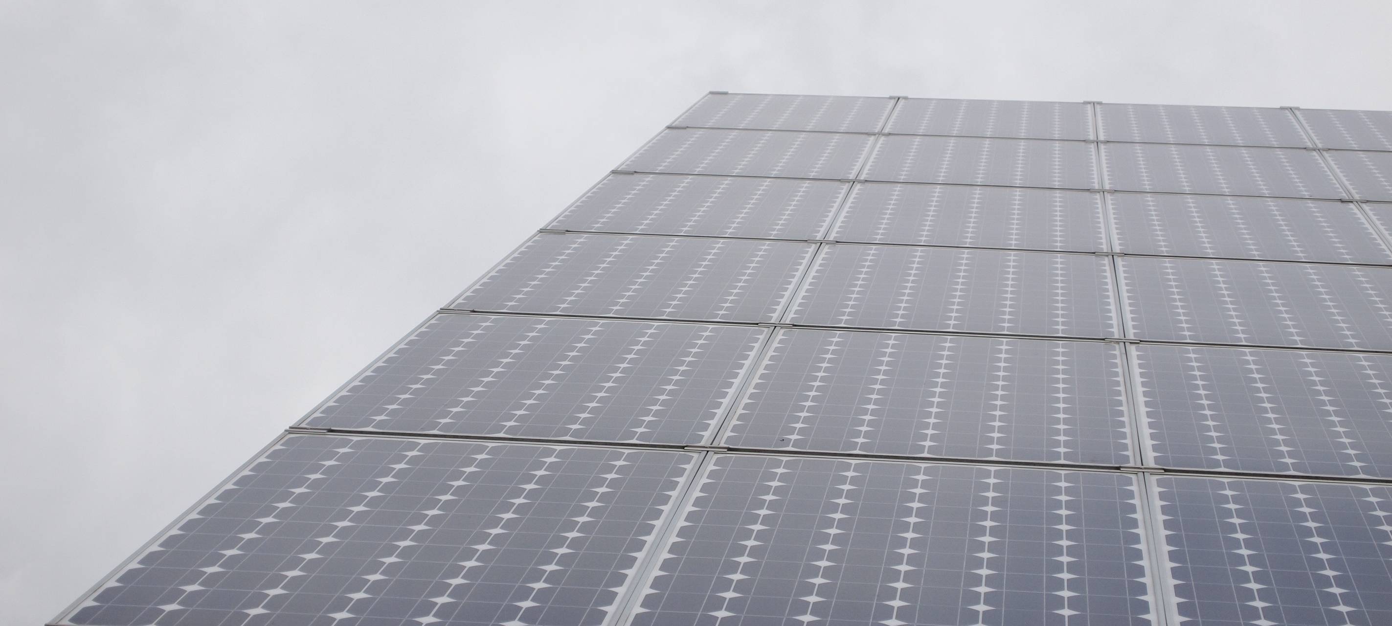 Schwimmende Photovoltaikanlage