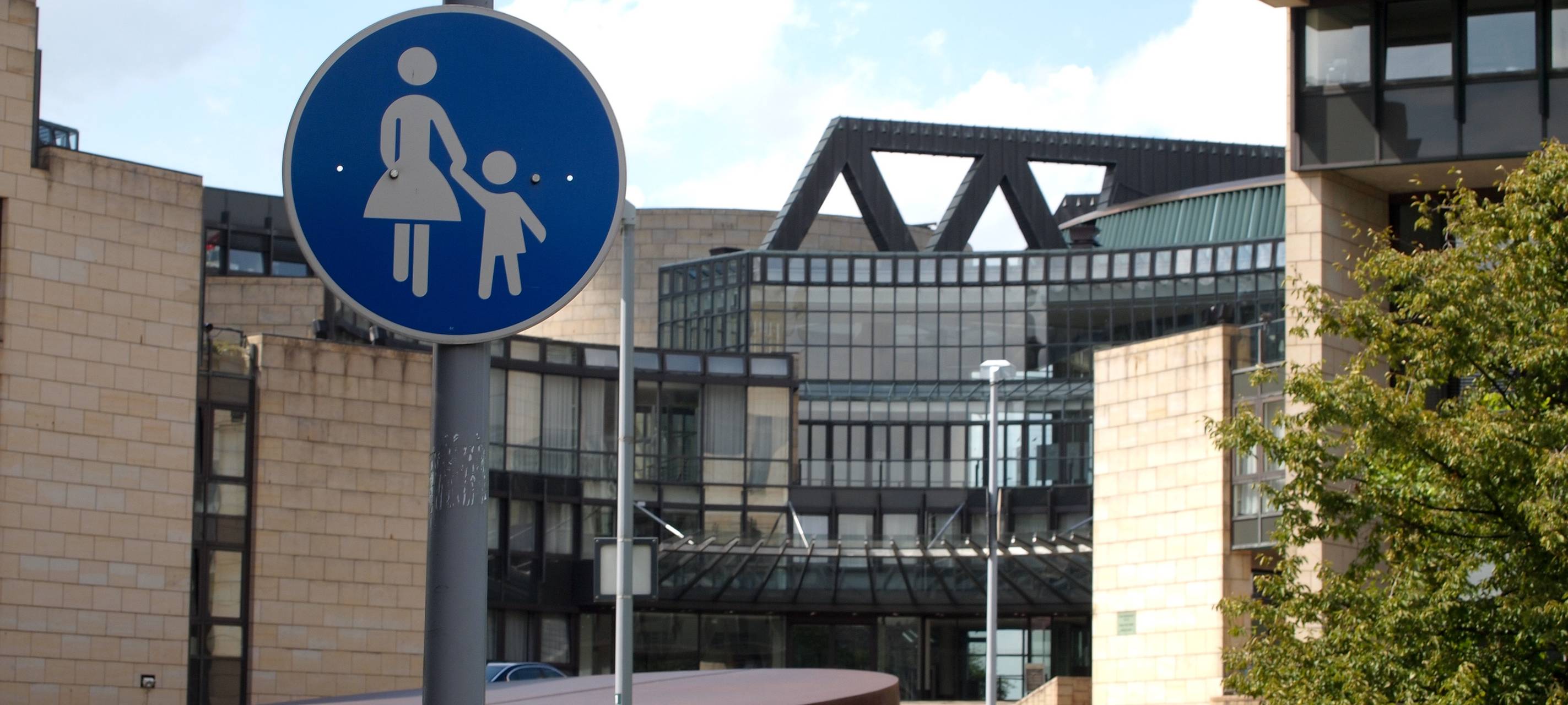 ADFC im Rhein-Kreis Neuss demonstriert vor NRW-Landtag