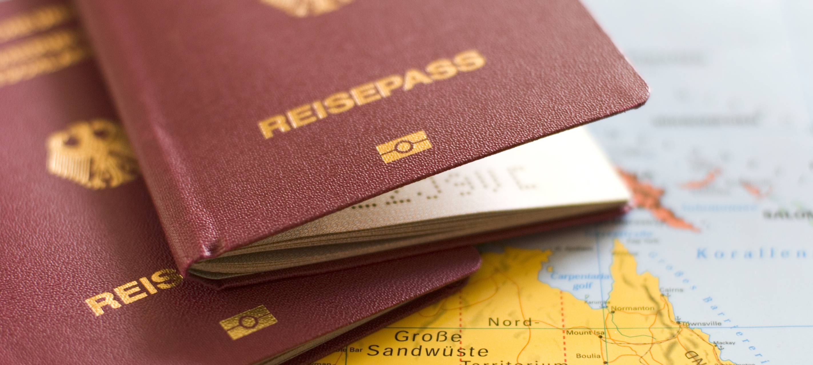 Einbürgerungen im Kreis könnten bald länger dauern