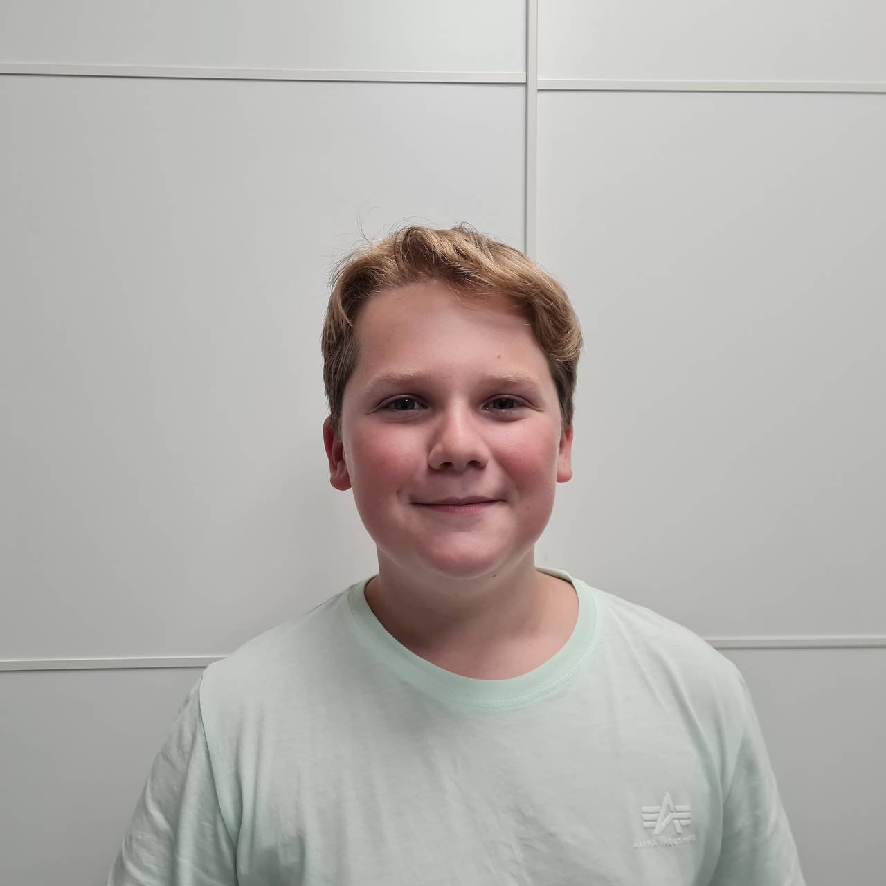 Julius Weckauf bei sich zu Hause in Jüchen-Hochneukirch. Er hat schon in Filmen von Hape Kerkeling, Udo Lindenberg und Otto Waalkes mitgespielt.