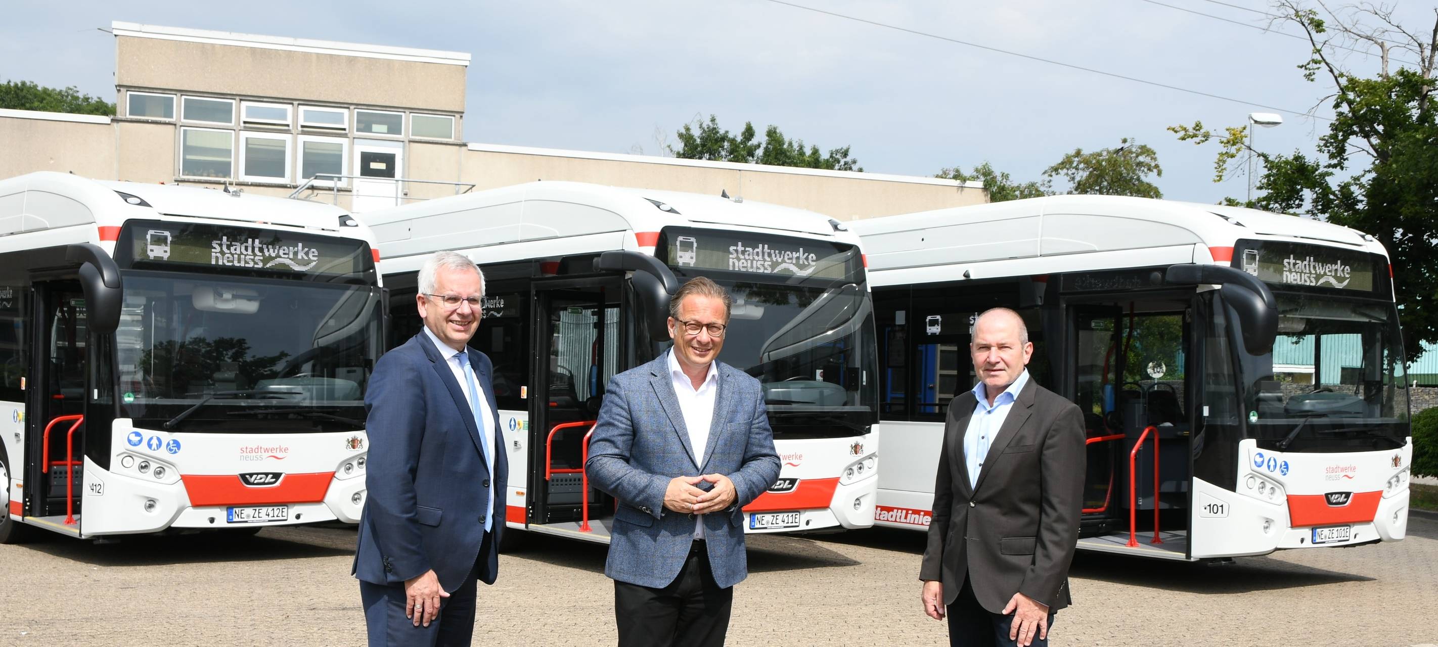 Stadtwerke Neuss haben drei neue Elektrobusse