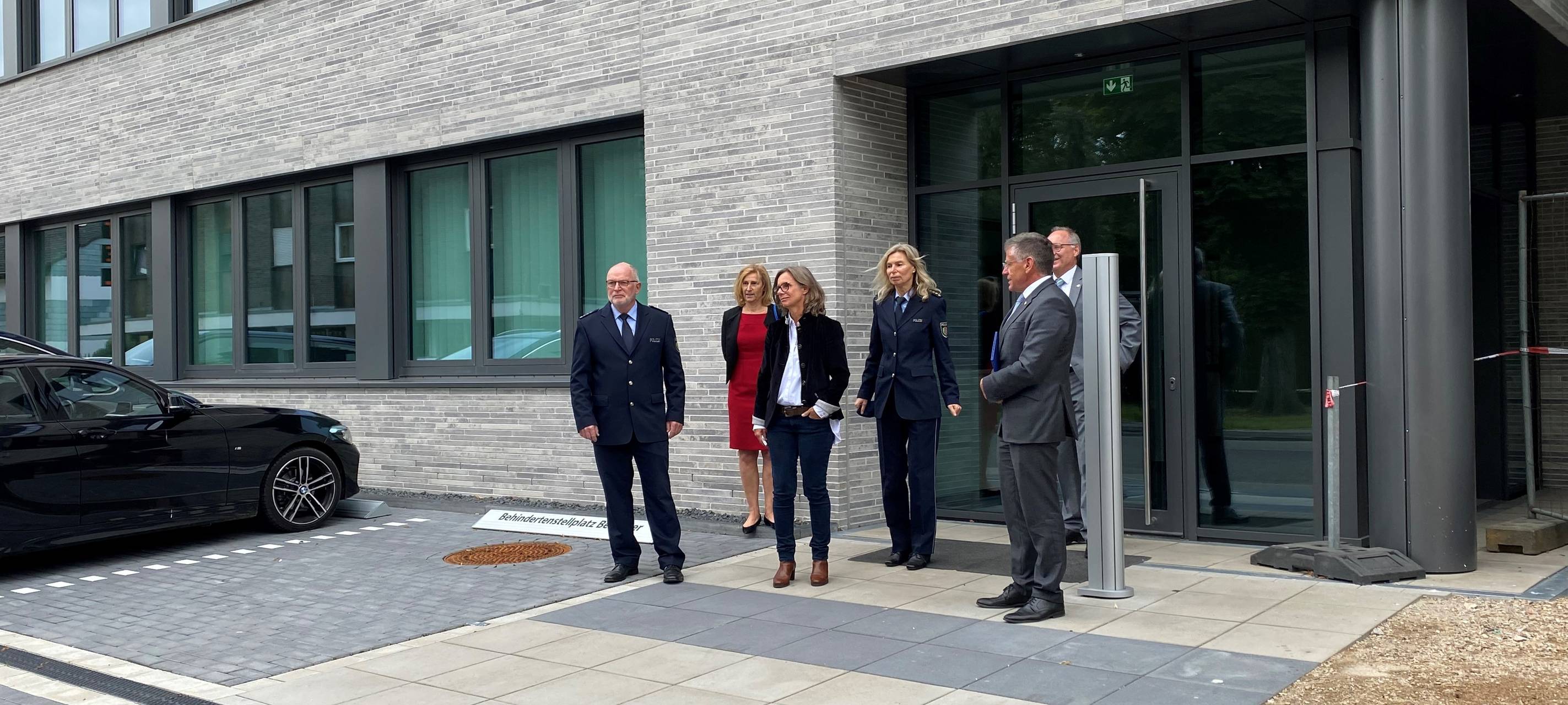 Neue Polizeiwache in Grevenbroich wird bezogen