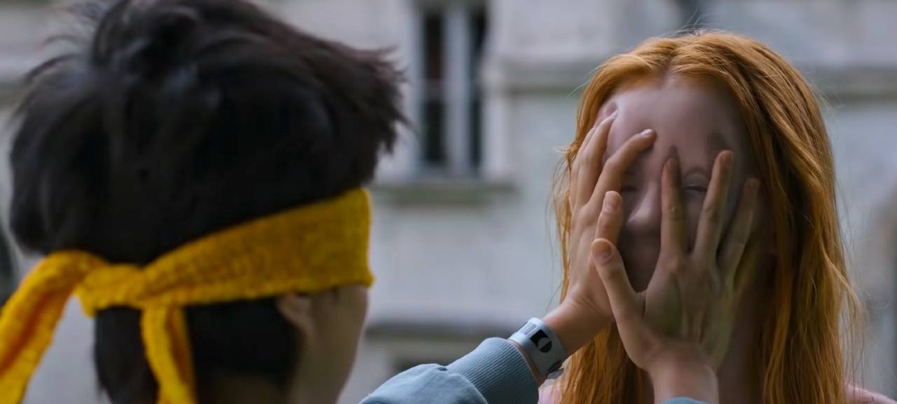 Julka wird therapiert.