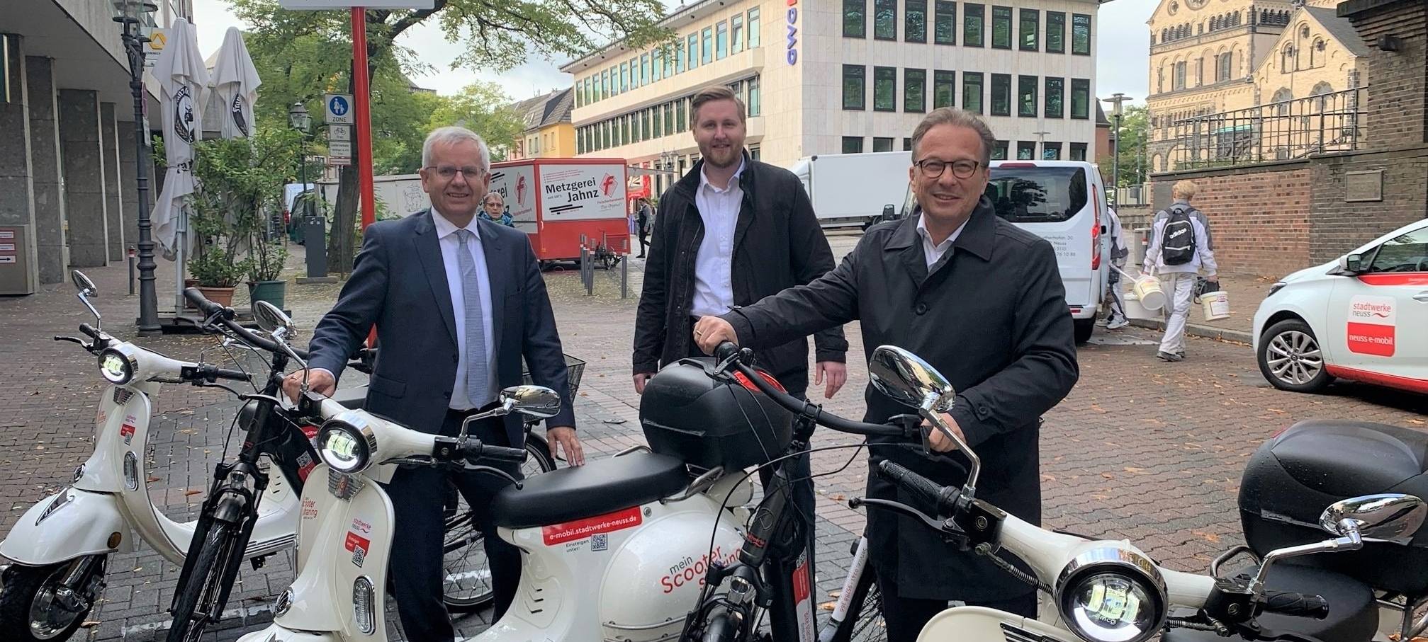 Neue E-Roller und E-Bikes zum Leihen in Neuss