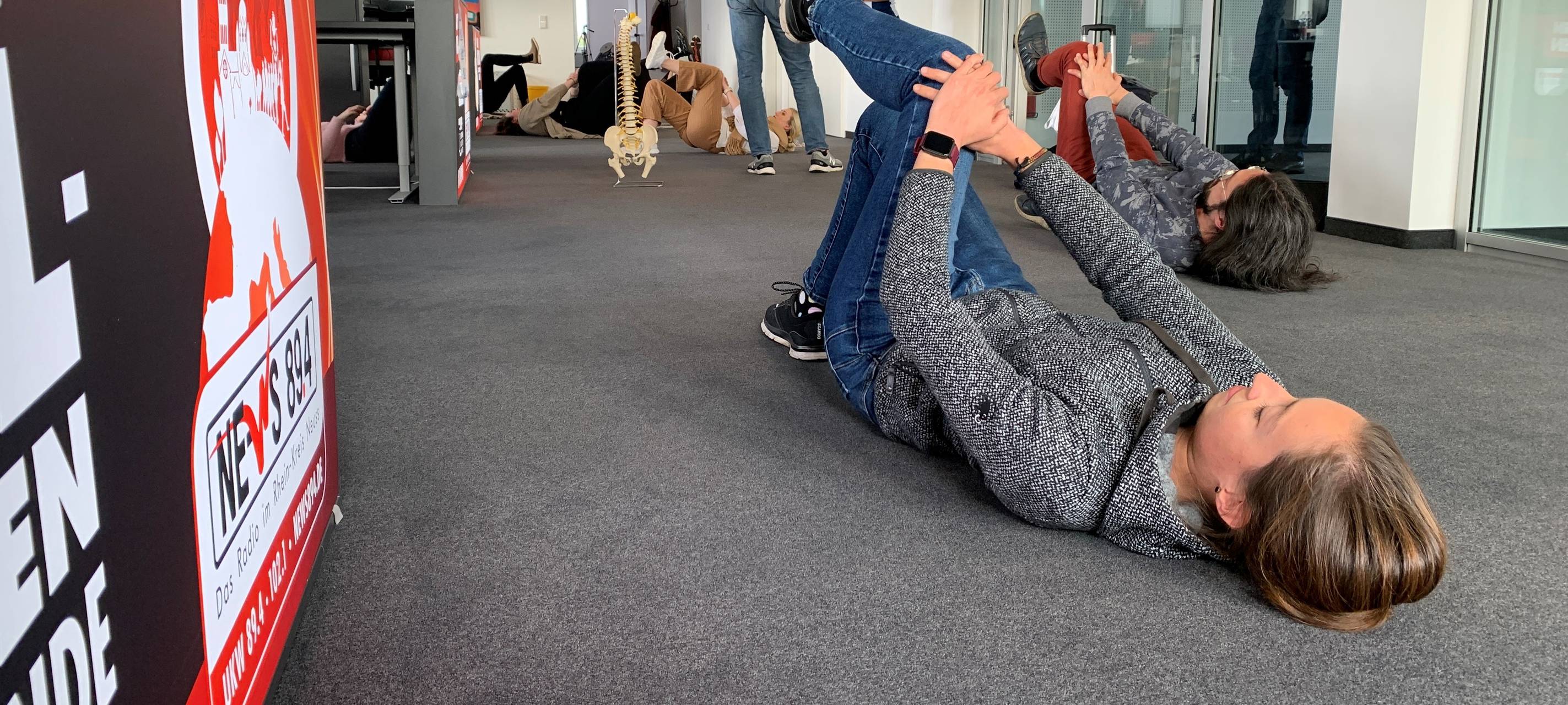 Rückenschule in den M14 Studios von NE-WS 89.4