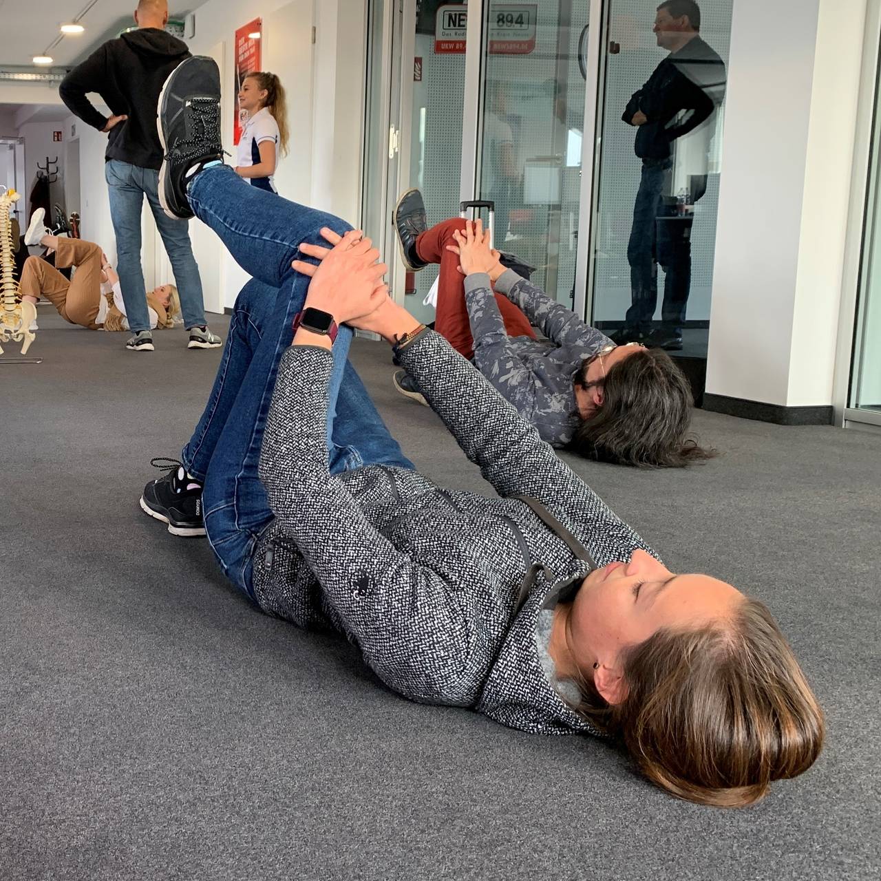 Rückenschule in den M14 Studios von NE-WS 89.4