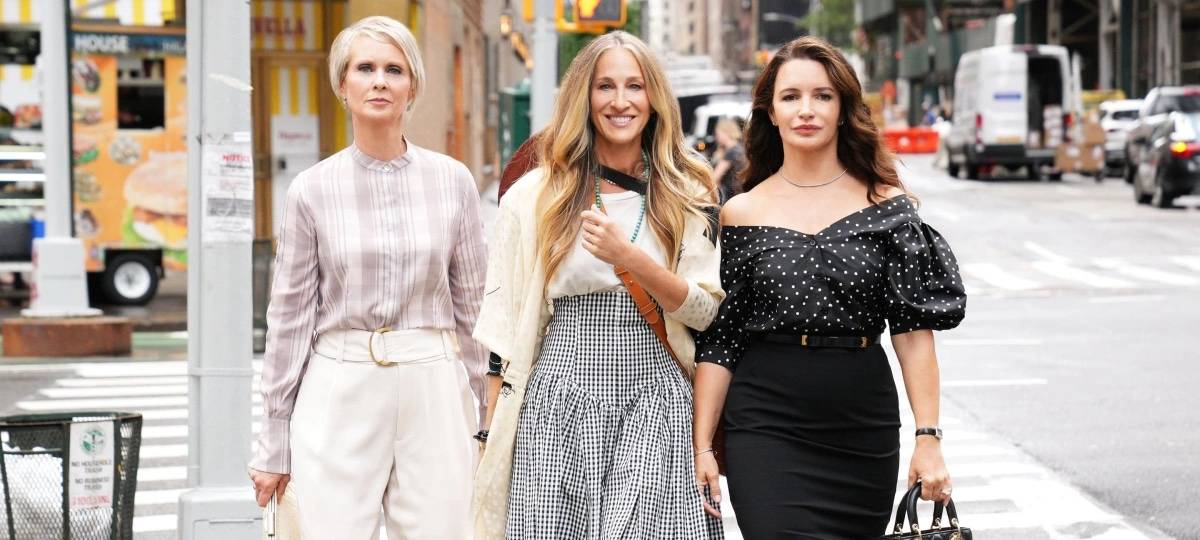 Statt vier nur noch drei Freundinnen.