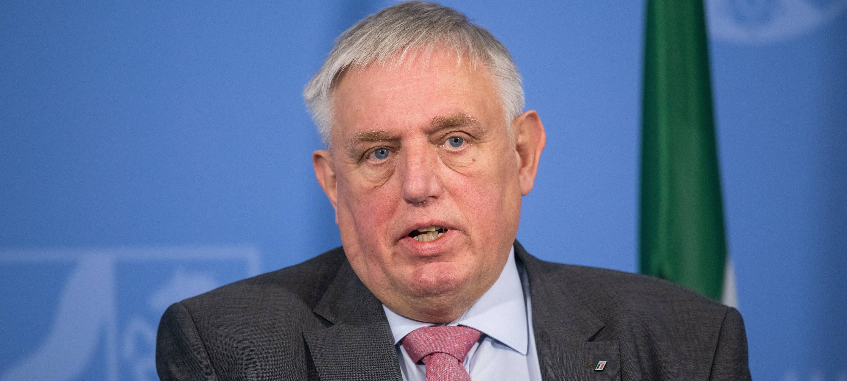 Laumann zieht Corona-Bilanz: "Impfkampagne war wichtig"